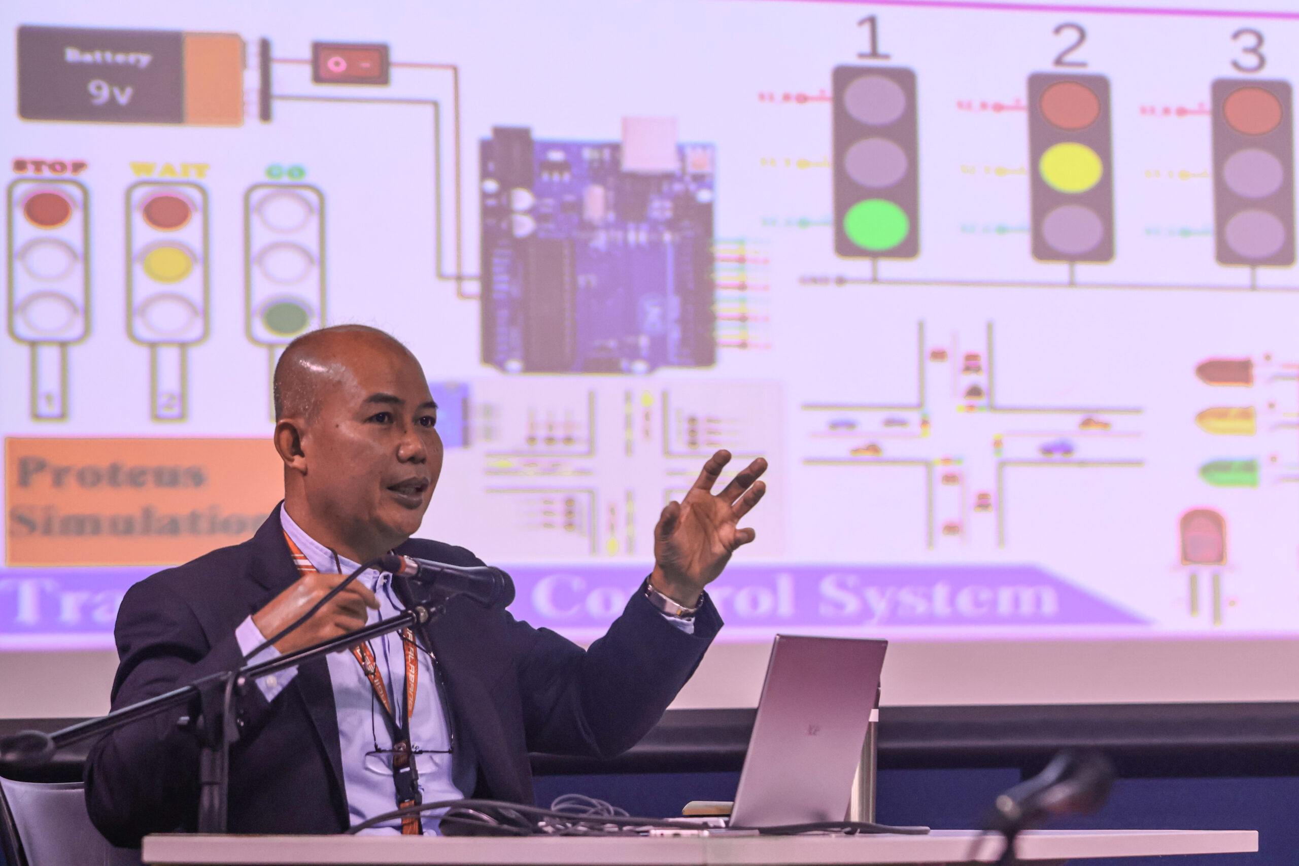 JBES introduces Embedded Systems through Arduino Uno Seminar